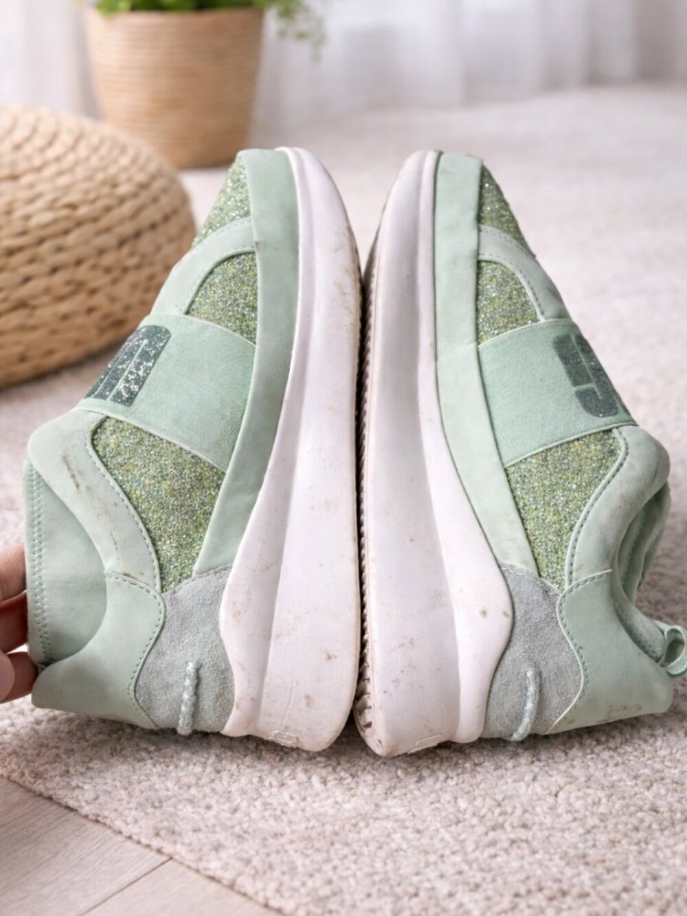 UGG Neutra Sneaker Mint Green Glitter Slip-On Platform Shoes 9.5 - Picture 2 of 7